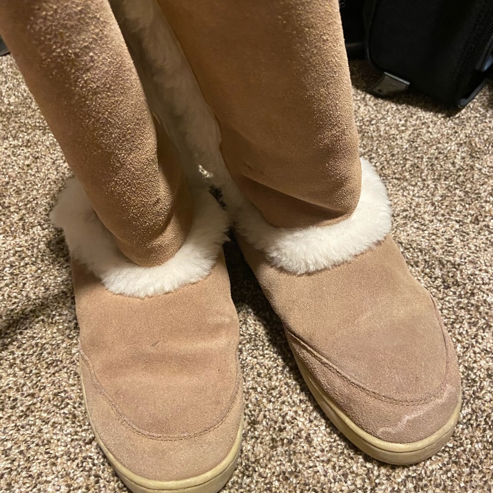 Bear paw boots